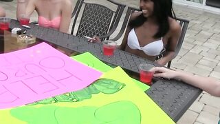 Hot car washing and perfect cock sucking