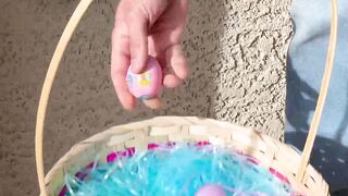 SIDECHICK Egg hunt with Khloe Kapri