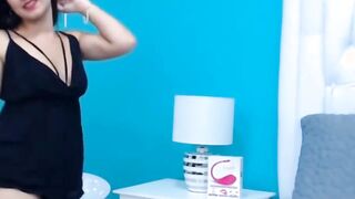 Wild Brunette Cute Delicious Webcam Show