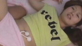 Japanese sweet girlfriend cant refuse good sex