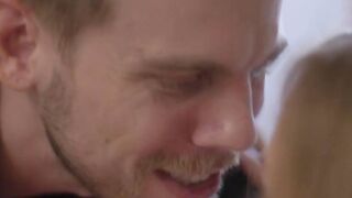 Beautiful TS Crystal Thayer passionate sex