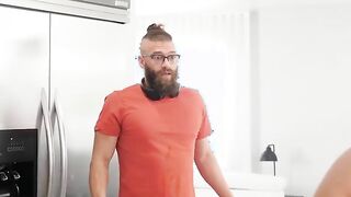 Reality Kings - Xander Corvus makes his gf Gia Derza Squirt all over the Kitchen