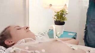 Beauty Teenager Gets Fucked by Sugar Daddy