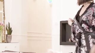 A WOMEN KNOWS - 19 Yo Girlfriends Sexsual Lesbian Fucking