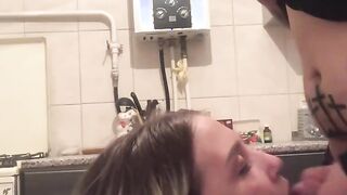 Tattooed Blonde Bombshell gives an Stunning Beauty Oral Sex