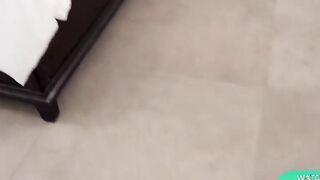 Petite Barely Legal Vixen Bailey Base Getting a Delusion