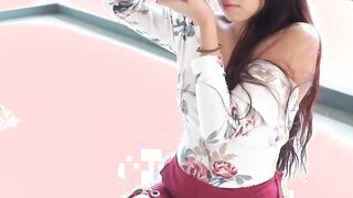 MAMACITAZ - Latina 19 Yo Salome Mendez Fucks Famous Model