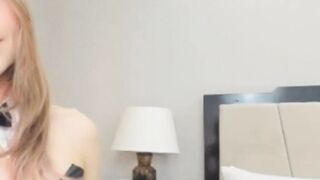 Horny Babe Suck Her Huge Dildo