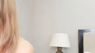 Horny Babe Suck Her Huge Dildo
