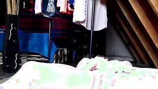 Lonely Hottie with a gorgeous body masturbating passionately