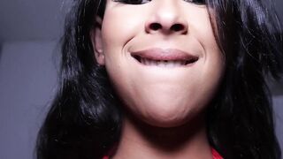 Hot Latina teen gave a perfect blowjob