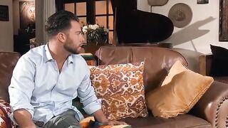 ADULT TIME - Gigantic Booty Goldie Glock Offers up Anal to BFF's Angry Husband