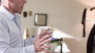 Older dude lures a naive slut into fuck