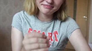 Waking up to a sensual women sucking me