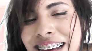 MAMACITAZ - Honey Paola, Alex Moreno - Picking Up Latina Teenagers With