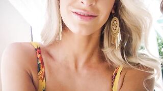 Perfect ass blonde Emma Hix shows it off