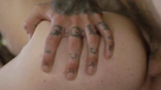 Tattooed guy Ruckus analed TS Ava Holt