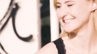 CHICASLOCA - Super Sexy Public Banged! for Gigantic Ass Blonde Helena Valentine