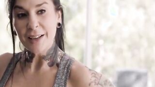 Mistreated Lesbian Geeks Getting Back At Her Bully- Maya Woulfe