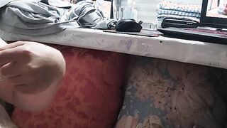 VID_112 ma masturbez uitandu-ma la un video cu mine(4 min)