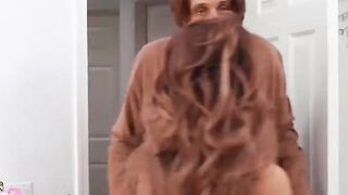 Destiny Cruz Shows Her Gratitude To Steve Holmes By Sucking Off