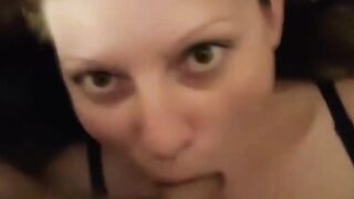 Couple records their fantastic bj session