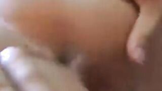 Young Iowa Lesbians Fuck and Lick Holes