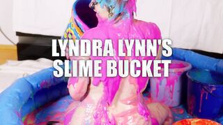 Lyndra Lynns slime buckets