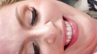 Stepmom suggest me to creampie her instead of play sock