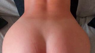 Fit Milf With Perfect Ass In Yoga Pants Fucks After Workout 3