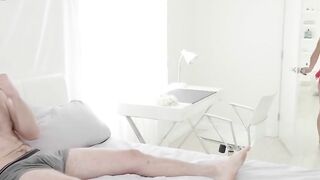 Bellesa - Brooklyn Gray has her way with Mike Mancini