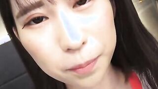 Hitomi Kanzaki is back and shows us her oral sex skillz