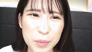 Hitomi Kanzaki is back and shows us her oral sex skillz