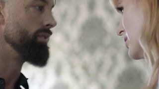 Busty TS Lianna Lawson gets analed