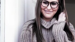 The Mysterious Delivery cunt with mouth Ate Her Fresh Snatch Out
