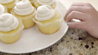 Step Sis Eats Frosting Off Of Step Brothers Cock