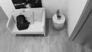 #LETSDOEIT - Nikky remain without BF after shooting