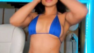 Fit babe Fucks her Pussy