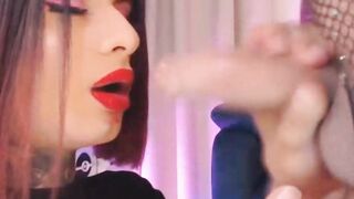 Redhead Tranny Sucking Thick Cock