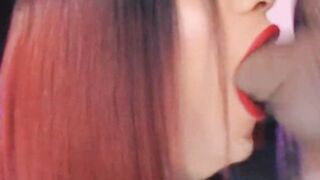Redhead Tranny Sucking Thick Cock