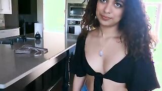 Cryptobillionaire Gives creampie to her girl