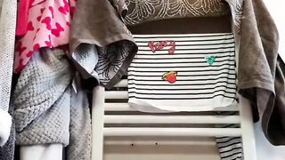 spying on stepmom grooming her pussy