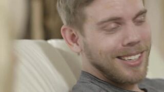 Trans stepsis gives stepbro blowjob tips