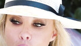 Experienced Blonde Inside Swimsuit Robbin Banx Getting Cock Served