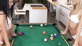 A SNATCH WITH MOUTH KNOWS Apolonia & Rebecca - POOL TABLE DYKE