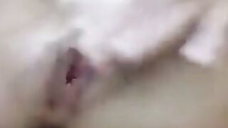 Hot Teen fingering her wet pussy on webcam