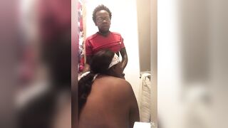 Bathroom sloppy Oral Sex from stepsister home vagina with mouth while she was