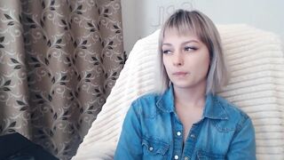 EvaVeil Live Sex Show