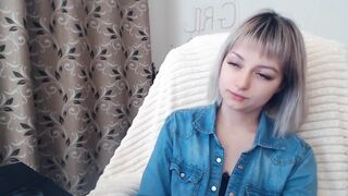 EvaVeil Live Sex Show