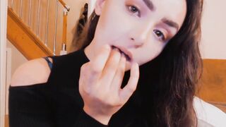 Hot British Web Cam bimbos